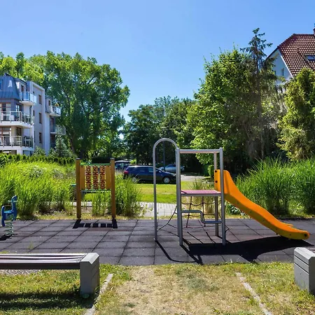 Lägenhet Charming In With Parking By Renters Sopot